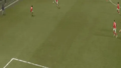 “揭秘：湖人版高达徒手拆解教程”